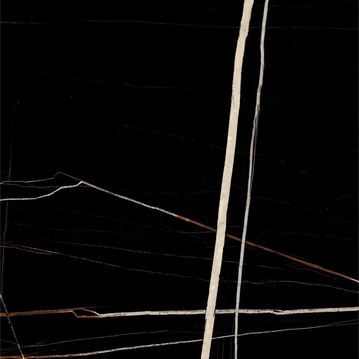 SAHARA BLACK