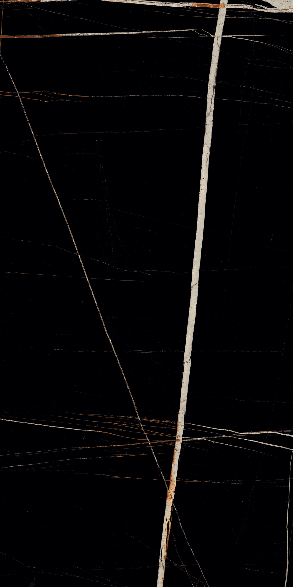 SAHARA BLACK